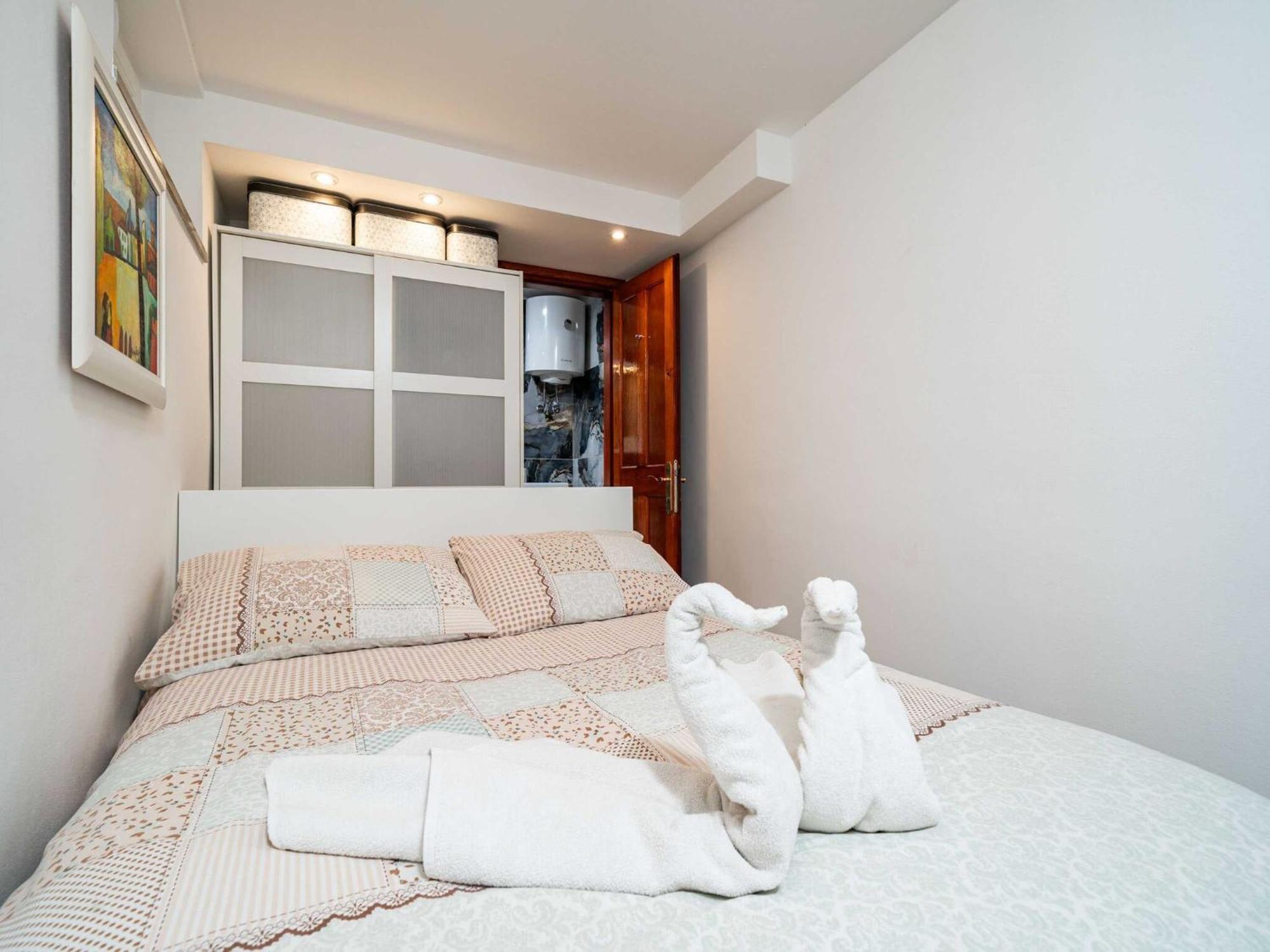 & Sunset - One Bedroom With Terrace And Garden View Apartment